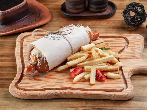 Техас паб - Хот-дог Биг Пиг с картофелем фри