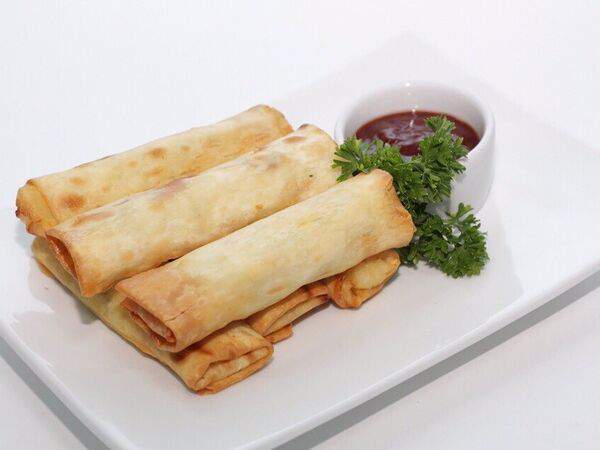 Ресторан царь - Сырные палочки с соусом Дорблю