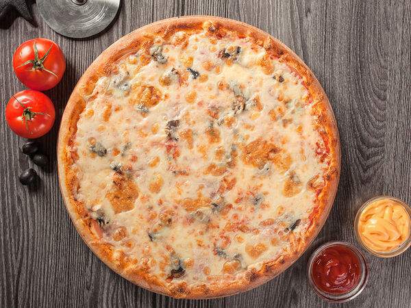 Sky trip - Пицца с ветчиной и грибами