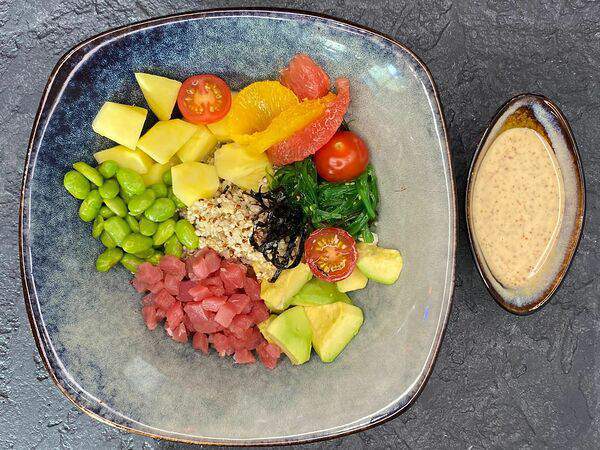 На крючке - Поке с тунцом