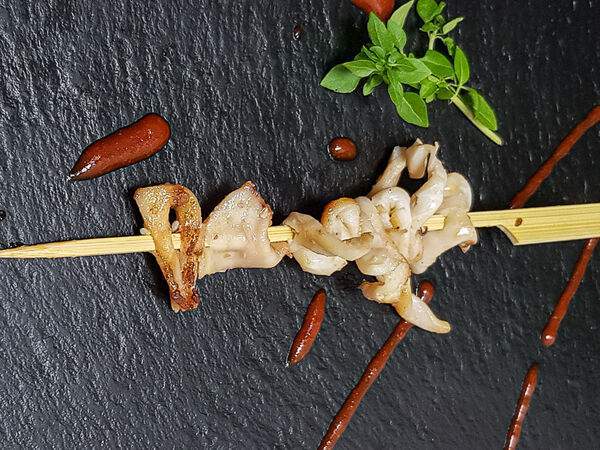 Wok & Roll - Шашлычки с кальмаром