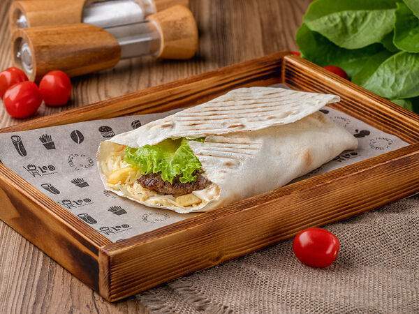 Leo shaverma and bar - Биф Ролл