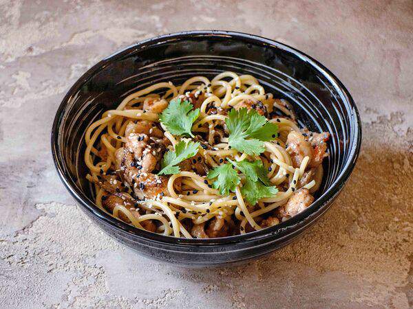 Тепло на Авроре - Паста с соусом том ям