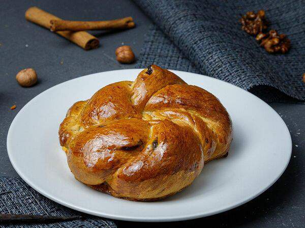 Tastyfood - Плюшка с изюмом