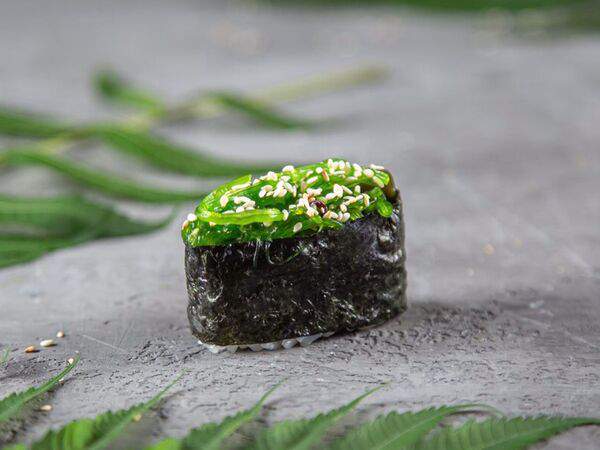 Sailor Moon - Нигири с чукой