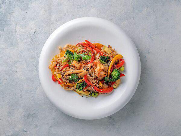 Delicates74 - Лапша Удон с морепродуктами и овощами