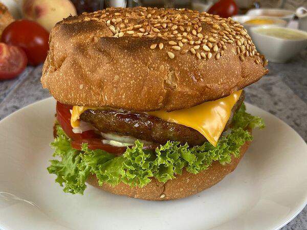 МангалРум - Бургер с курицей