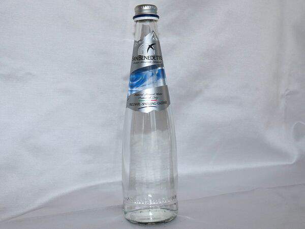 Вилла Подлипки - Минеральная вода San benedetto