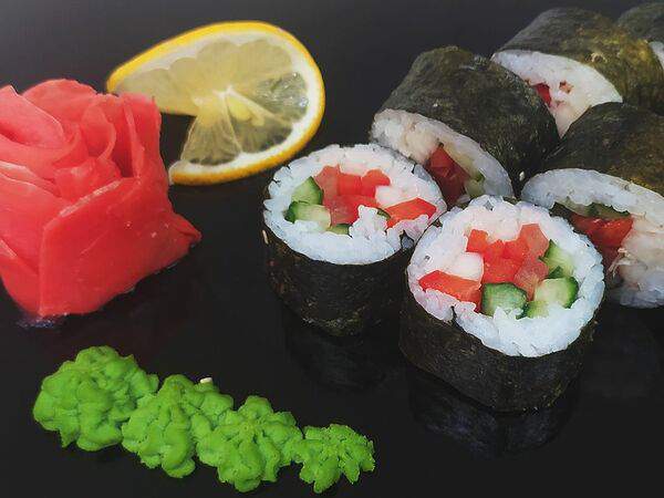 Pipirolly - Овощной ролл