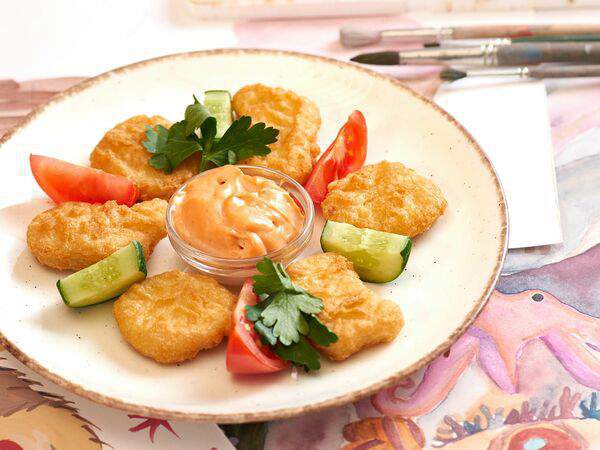 Шале - Наггетсы с соусом 1000 островов