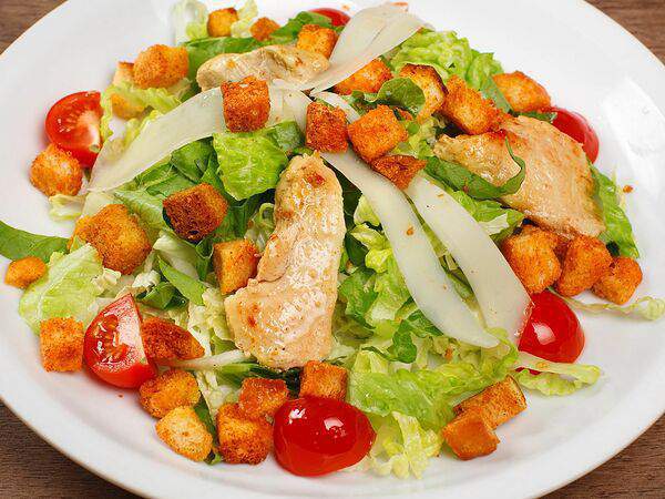 Pronto Pizza e Pasta - Цезарь c курицей