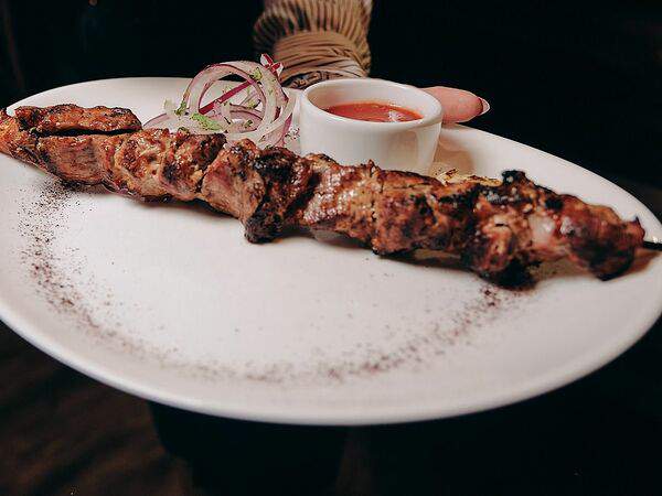 Дорогая, буду поздно - Шашлык из cвинoй шеи