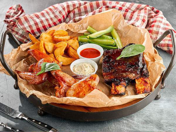 Hardy bar - Сет Вечеринка на диване сет №2