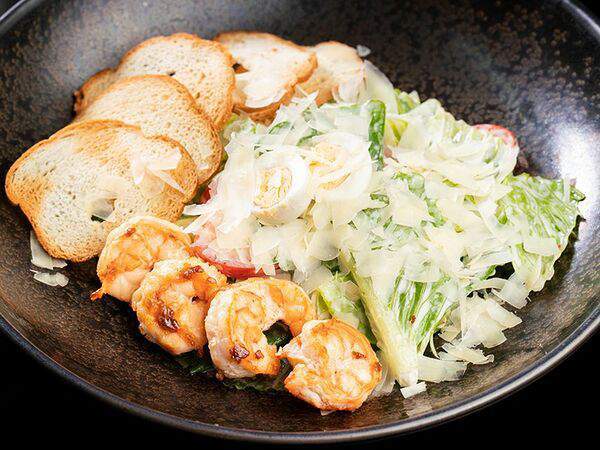 Café Brasserie - Цезарь с креветками