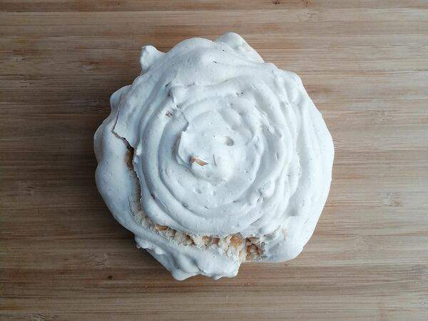 С нами вкуснее - Меренга с миндалем