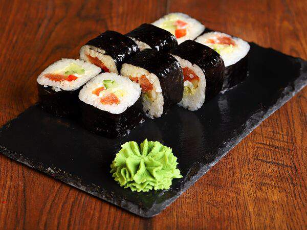 Hanami - Ролл Цезарь