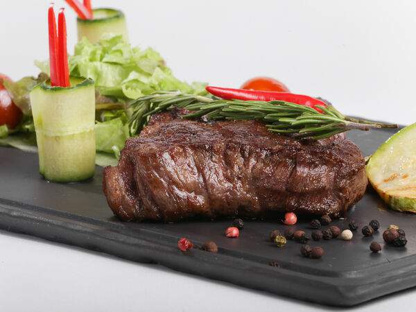 Стейк-Хаус - Стейк Чак-ролл