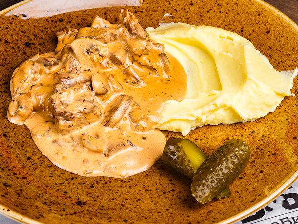 Б&Б Бар - Бефстроганов