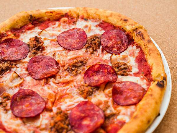 Arancino Restaurant - Пицца Четыре Мяса