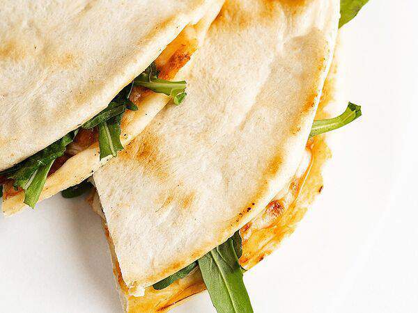 Ciao Pizza & Pasta by Mamma Mia - Пицца-сэндвич Маргарита