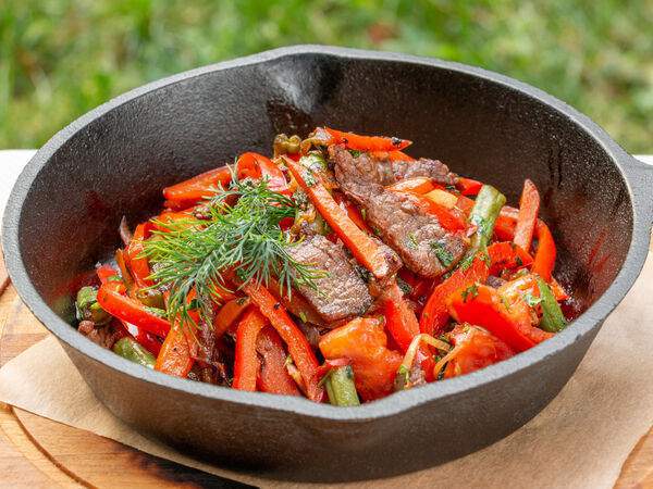 Дача - Телятина с овощами