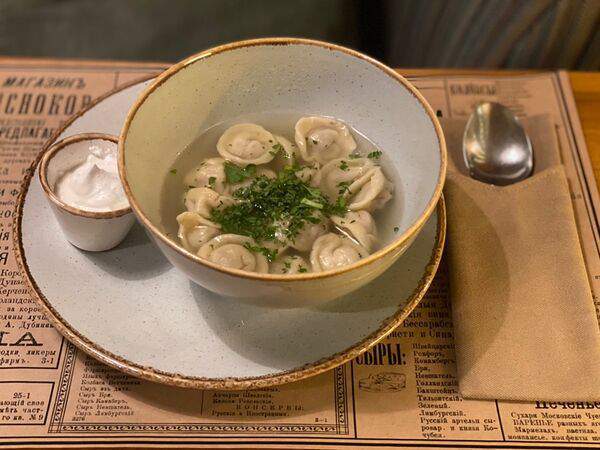 Кабинет - Пельмени из телятины с бульоном