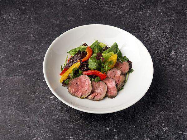 Arancino Restaurant - Салат с Ростбифом