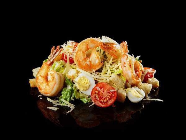 Fishka - Салат Цезарь с креветками