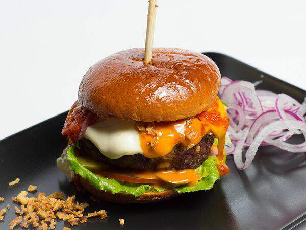 Гриль-бар Кооператив - Бургер Цезарь