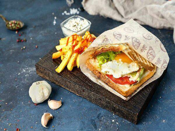 Gyros & Grill - Тост Xl с омлетом (без мяса)