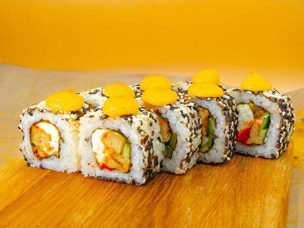 НЕФТЬ еда - Яркий ролл