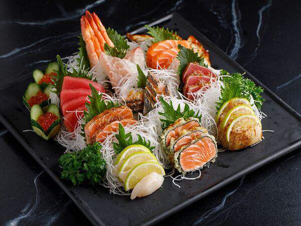 Маймун - Сашими лосось татаки