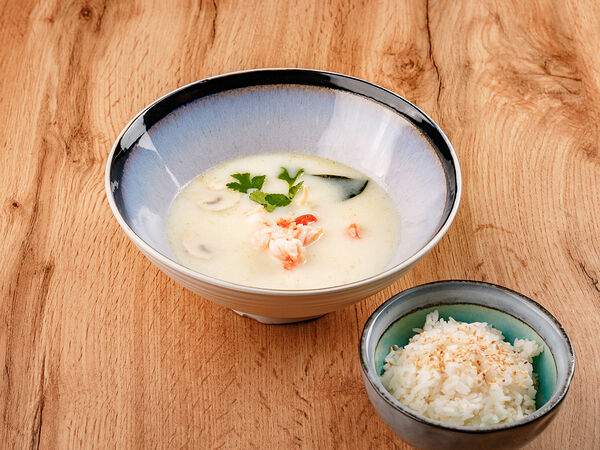 Кафе AZIAT - Суп Том Кха