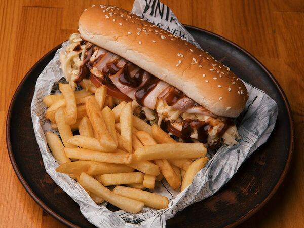 Тот самый бар - Сэндвич с курицей и беконом