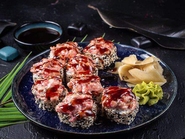 Stories - Ролл запеченный с лососем