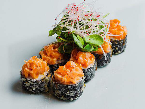 Pagu - Ролл Темпура с лососем