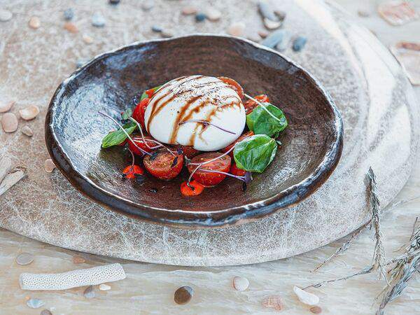 Прованс - Буррата с томатами черри
