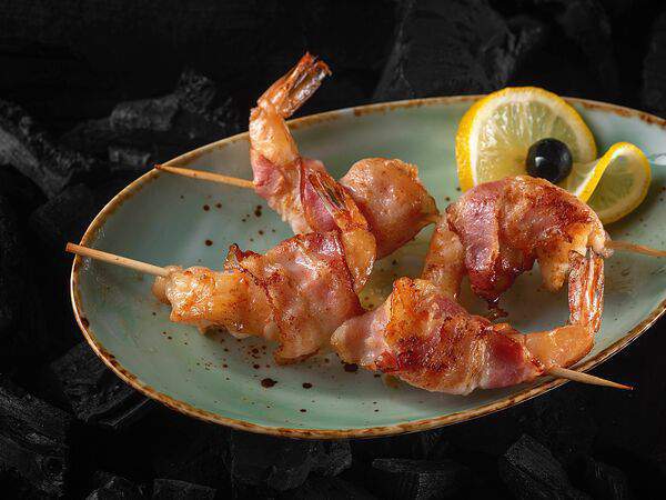 Khortsi & Puri - Тигровые Креветки жареные в беконе