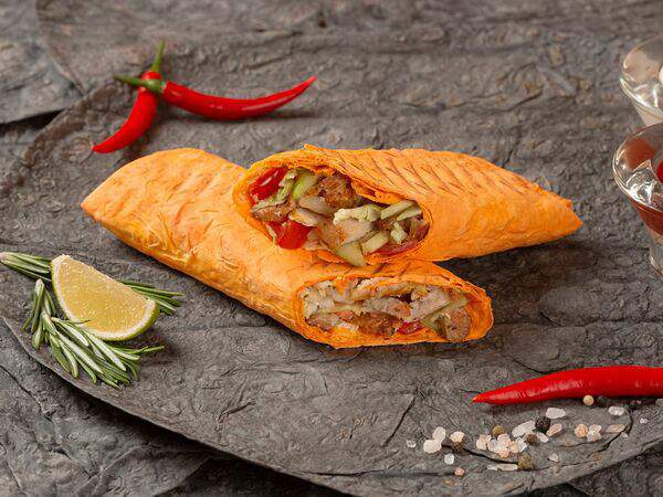 Шaurum - Шаурма со свининой в сырном лаваше