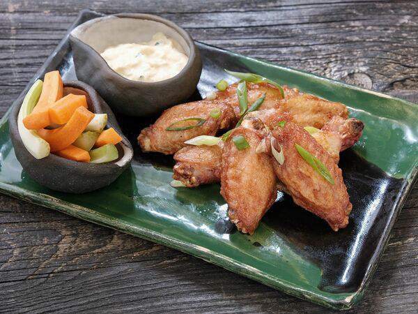 Caravaggio - Куриные крылья