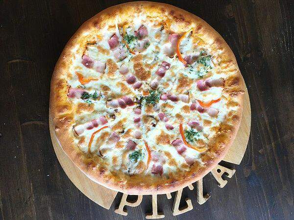 Терем'Ок - Пицца с беконом и курицей