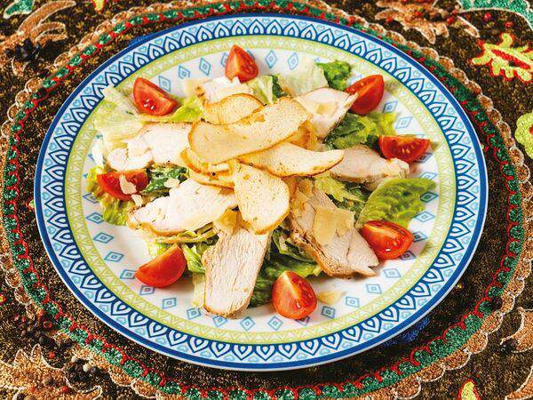 Чайхана Баклажан - Цезарь с курицей