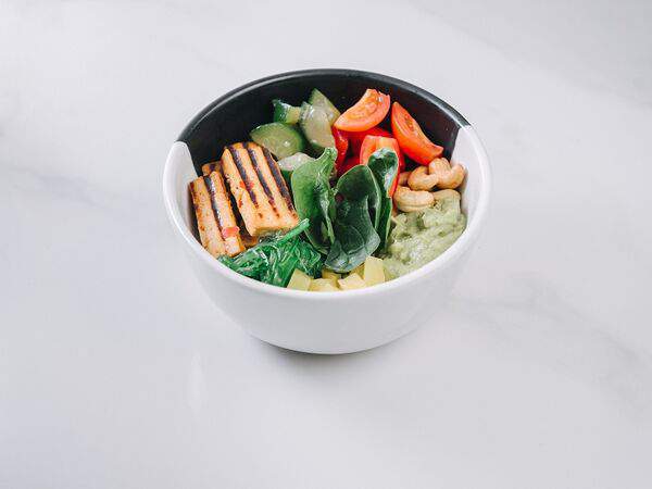 Воронка кофе и вино - Поке Тофу-чили