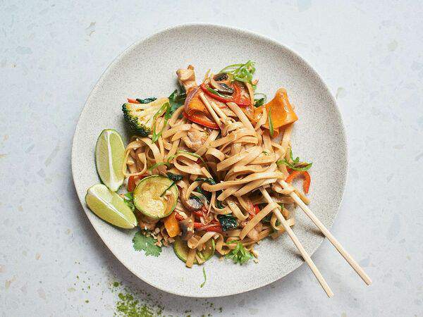 Kobutsu - Лапша с курицей