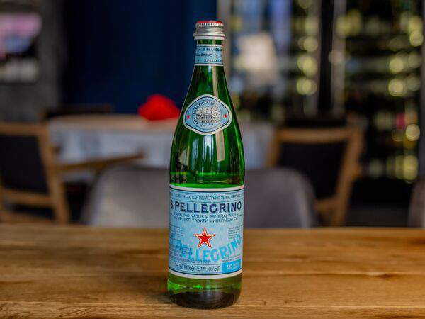 Кусто - San Pellegrino с газом