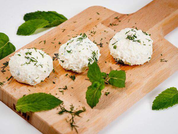 Мама в деле - Домашний творог с мятой