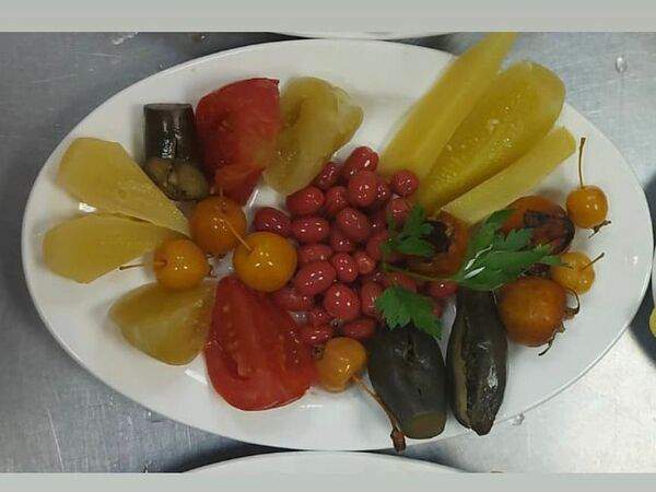 Бакинский дворик - Соленья по-бакински