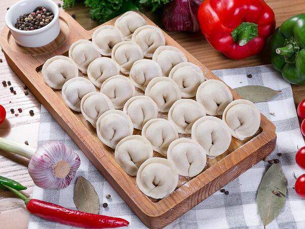 Скалки - 1 кг замороженных пельменей мясных