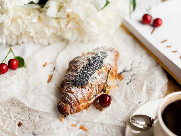 The Odi - Круассан Мак-вишня