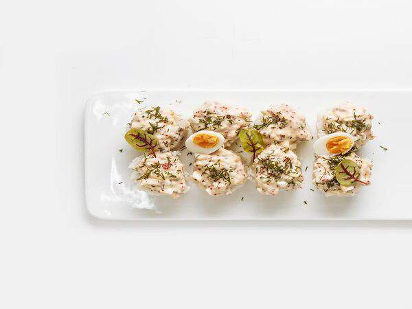 Noodle Wok & Pasta - Ролл с Сельдью